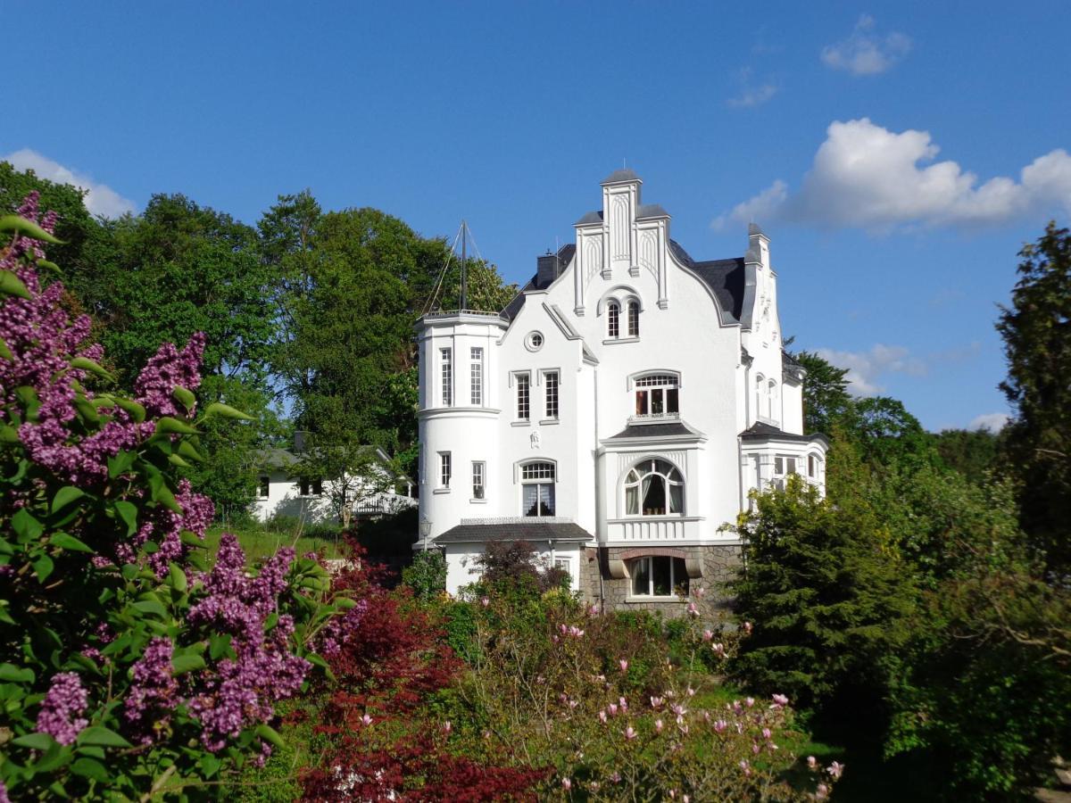 Weissevilla Friedrichsbrunn Fewo Solide Thale Bagian luar foto